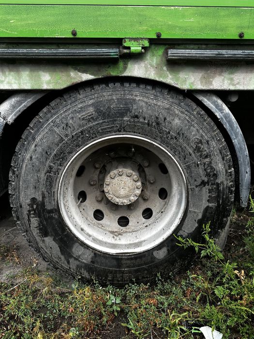 Гуми с джанти за камион man styer не mercedes scania