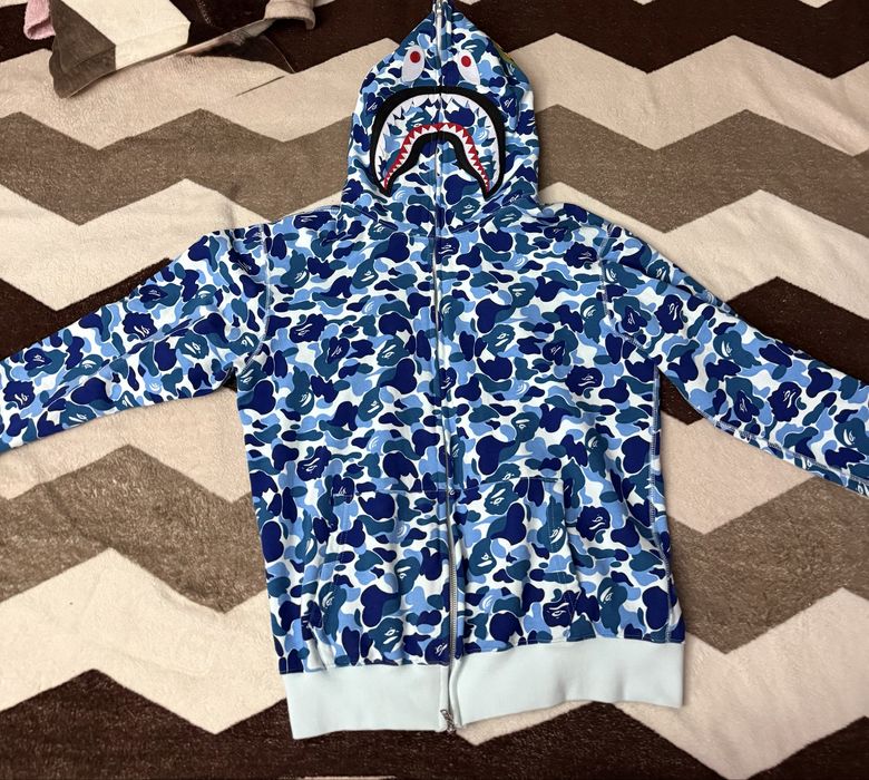 Bape Hoodie Marime L