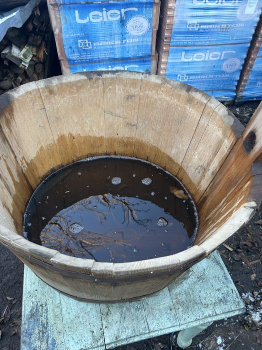 Ciubar traditional de lemn