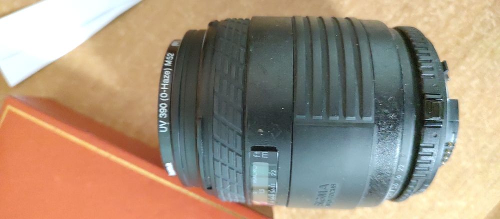 Sigma 70-210 mm, Japan