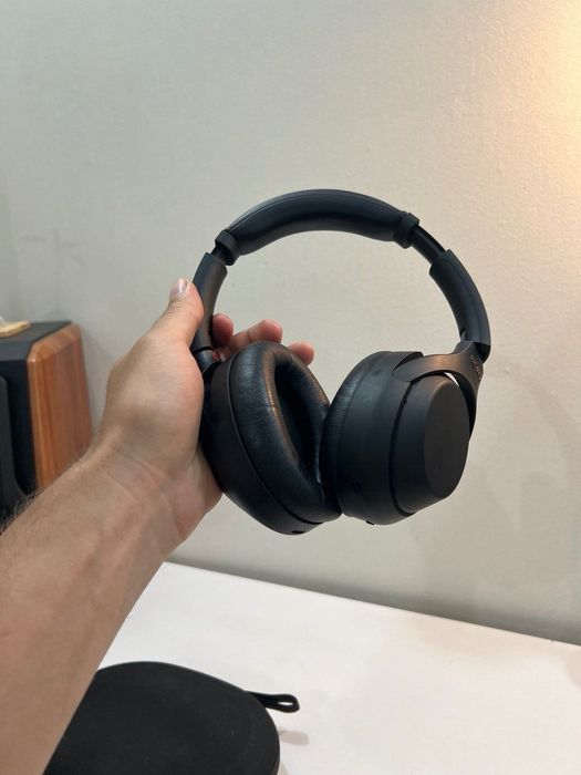 Наушники Sony WH1000XM4