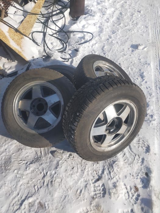 Продам шины с дисками