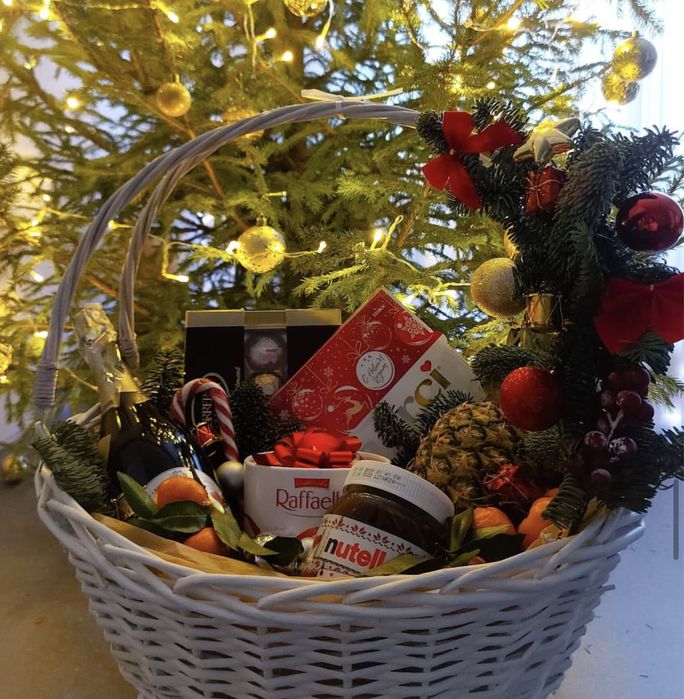 Новогодние корзины . Подарки. Корпоративные подарки