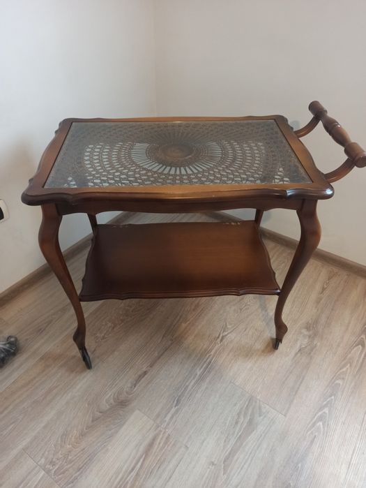 Cărucior de servire vechi Chippendale