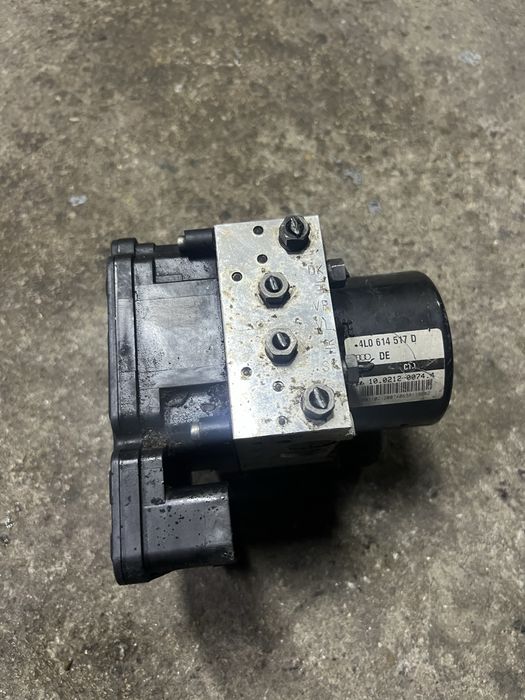 Pompa ABS Audi Q7 cod 4L0614517D