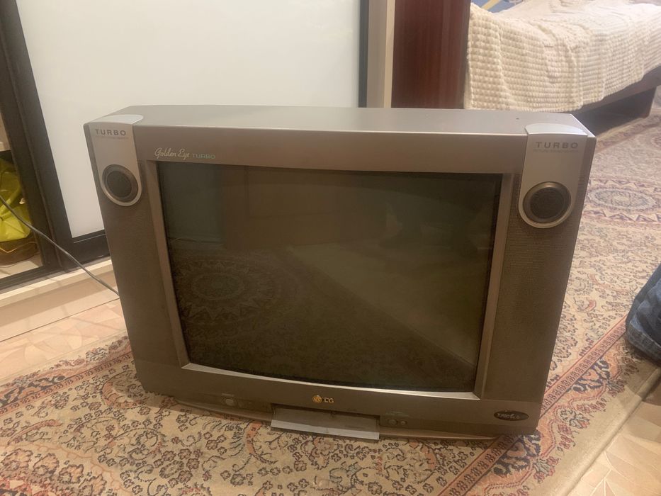 кинескопный телевизор LG