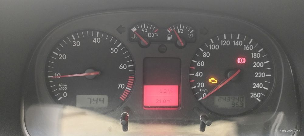 VOLKSWAGEN Golf 2001 — imagine 2