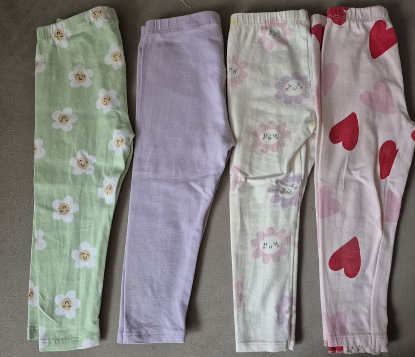 Hainute fetita ,marimea 86-92