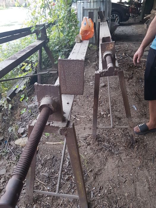 Струбцыны зажимы