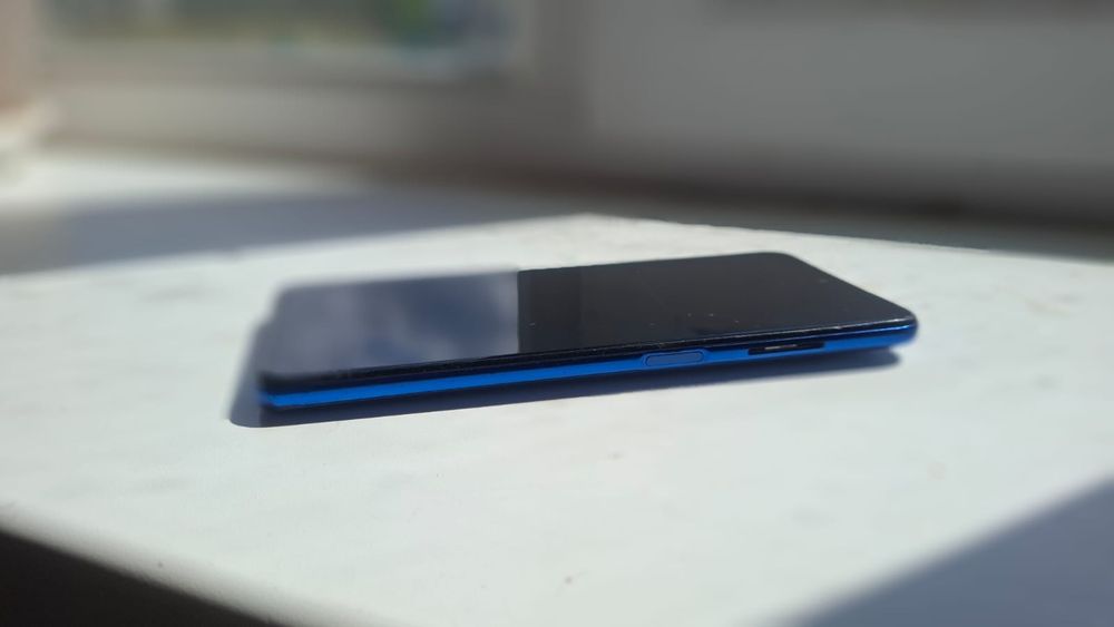 Продам poco x3 pro без кнопок звука