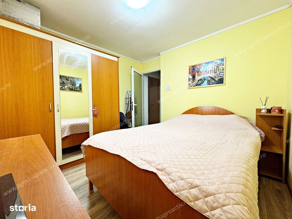 Apartament cu 2 camere dec., situat la parter, în cartierul Micro 21.