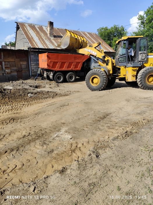 Фронтальный погрузчик