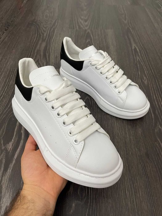 Adidasi McQUEEN white produs NOU