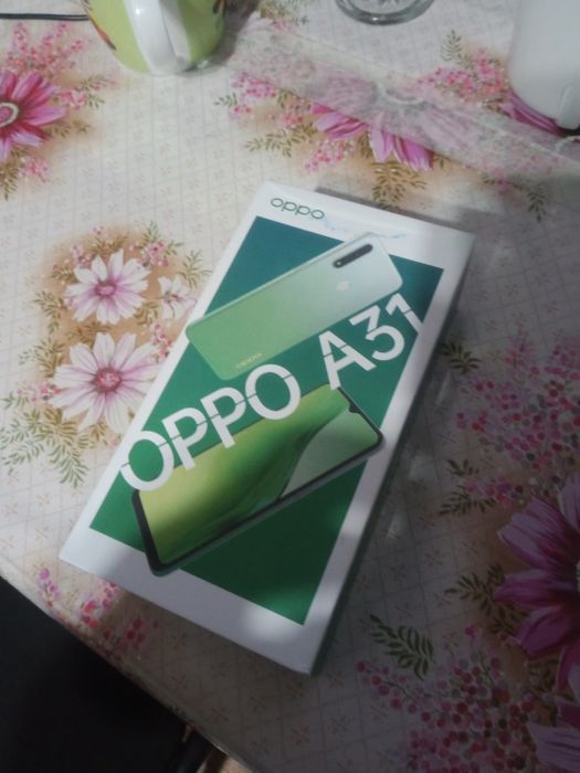 Оппо А 31 с коробкой