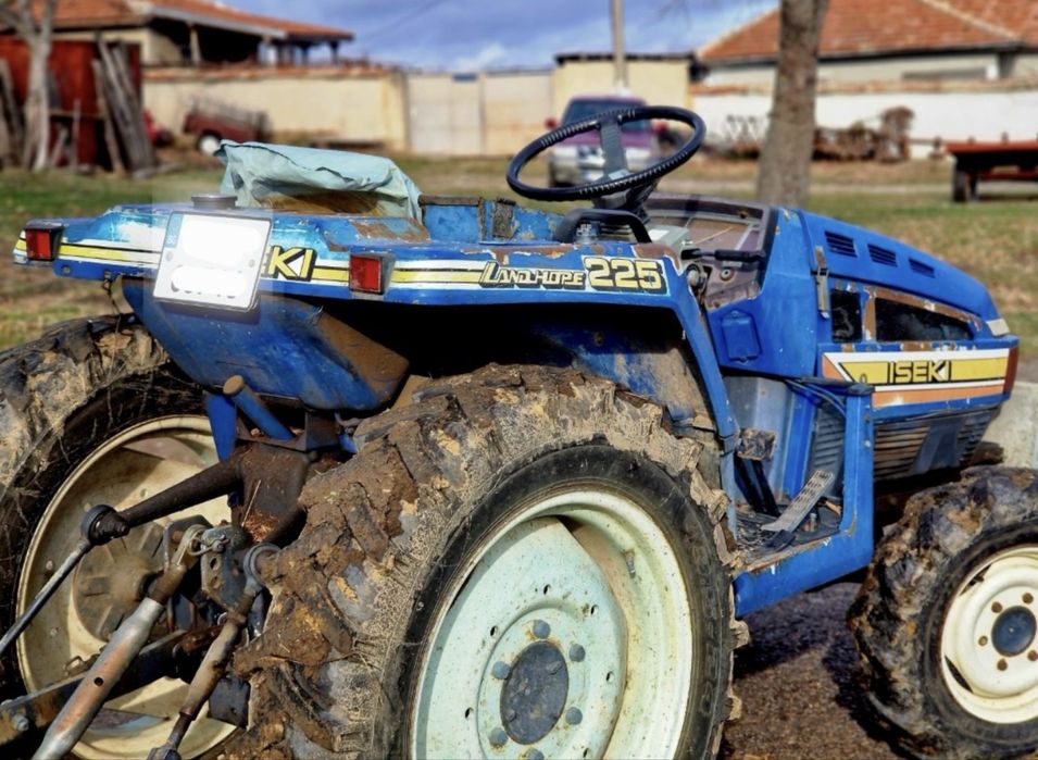 Трактор Iseki Landhope 225