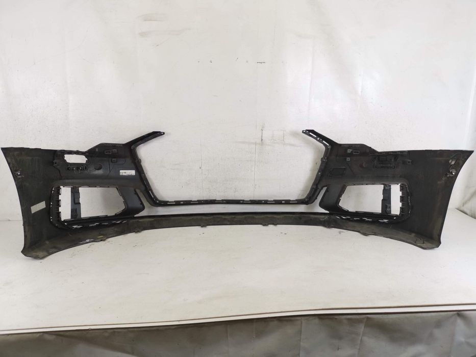 Предна броня Ауди А6 / Audi A6 C8 С-Лайн Оригинална В Добро Състояние