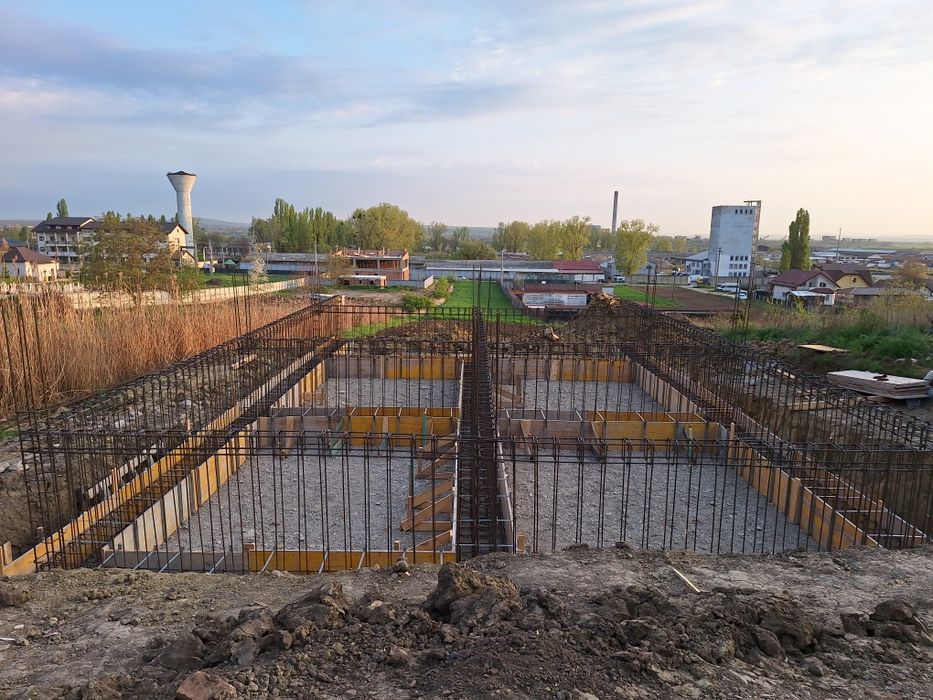 Constructii la rosu sau la cheie!