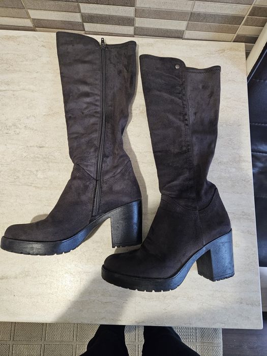 Cizme dama marimea 36.5