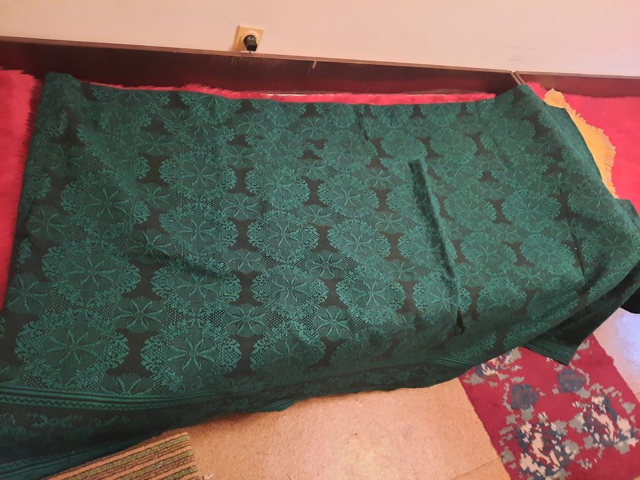 Китеници / губери 100%вълна,   ковертюри