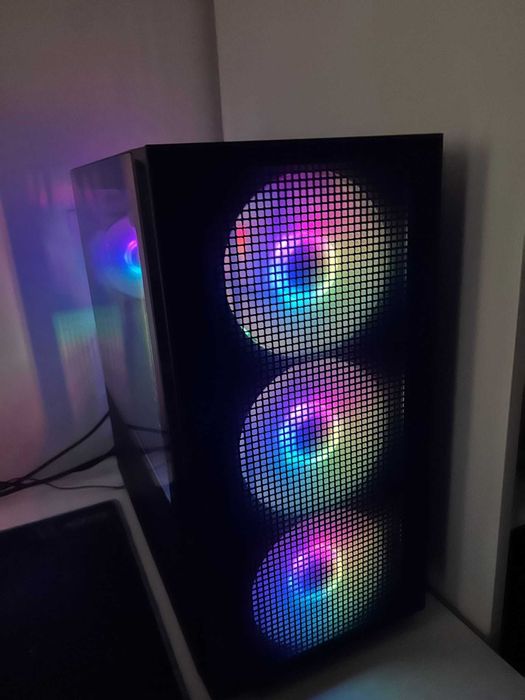 PC Gaming RGB i5 13600KF + RTX 4060 + 32GB + 2TB SSD | AIO Liquid Cooling + Casti logitech