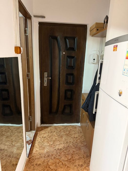 Garsoniera micro 3 lângă scoala nr 11