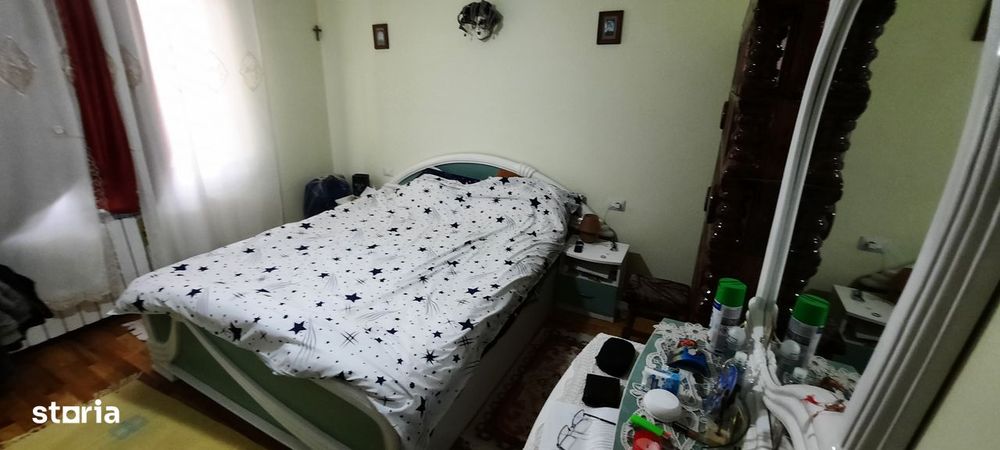 Casa cu etaj in Catamarasti Deal