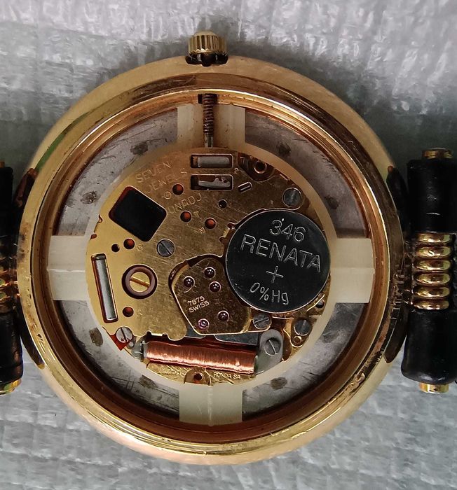 Vand ceas de dama Saro Wave