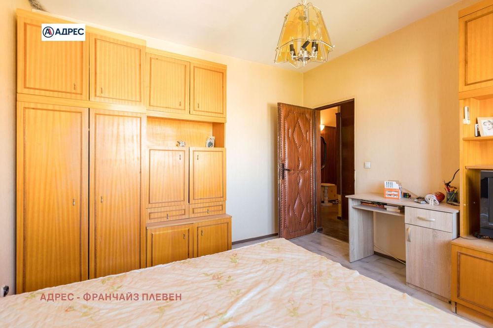 Продава се Двустаен апартамент в Плевен, Сторгозия - 59 кв.м за 1017 €/кв.м - Снимка #4