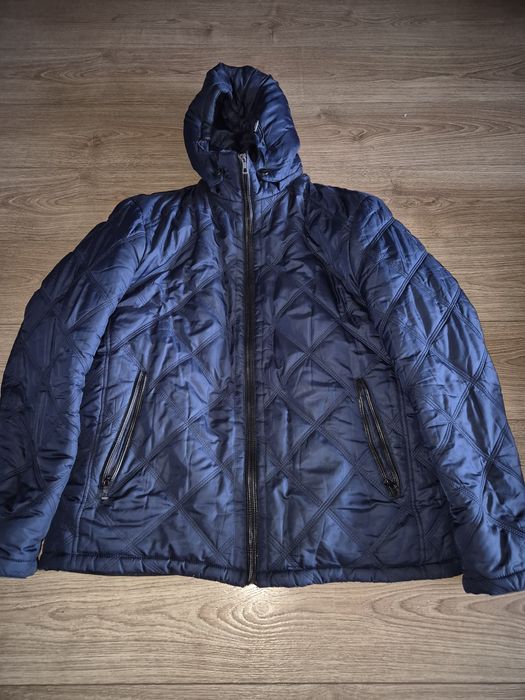 Продам 4 мужские куртки