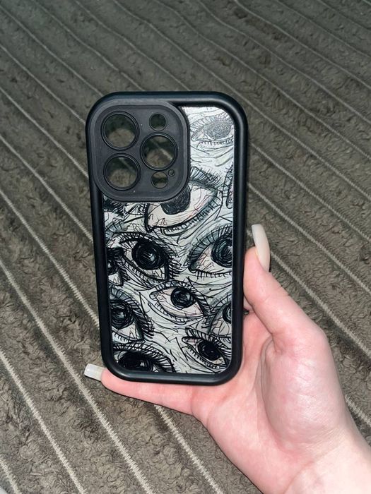 Чехлы на iphone 14pro