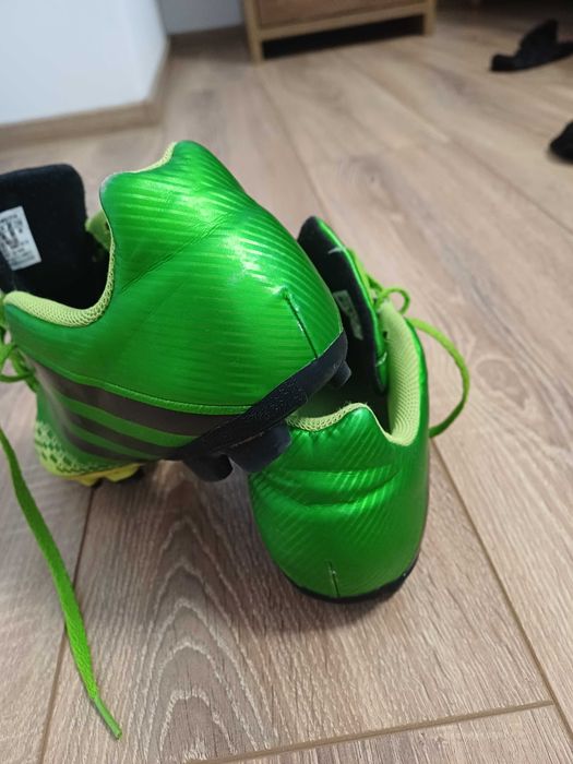 Ghete de fotbal Adidas