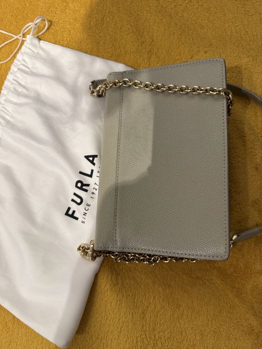Чанта Furla бежово/сив