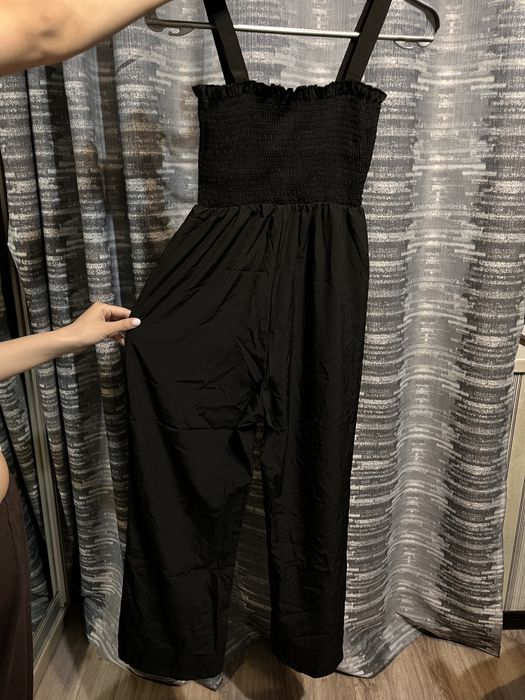 продам комбинезон с рубашкой