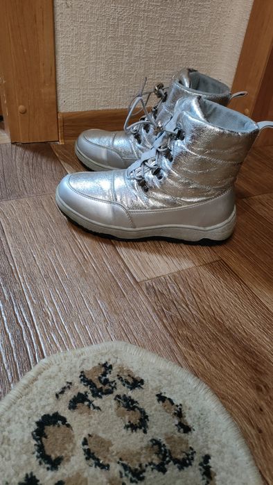 Ботиночки на девочку зима