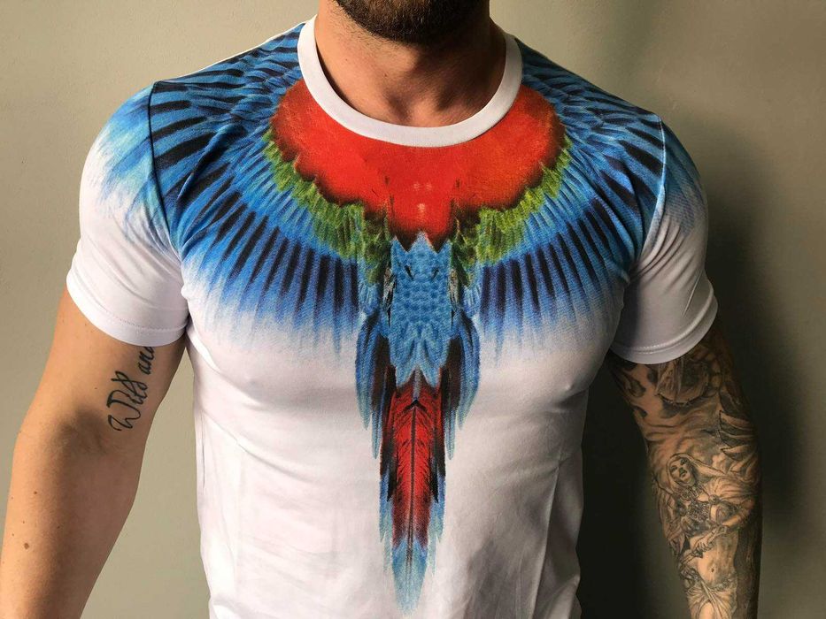 Чисто нови мъжки тениски Marcelo Burlon в черно и в бял цвят