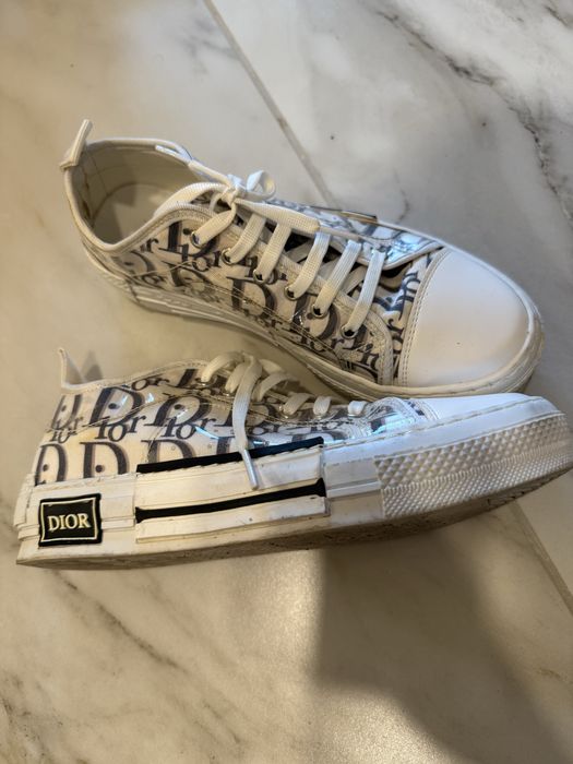 Маркови обувки, лоуфъри, токчета, сникърси, кецове  36 номер