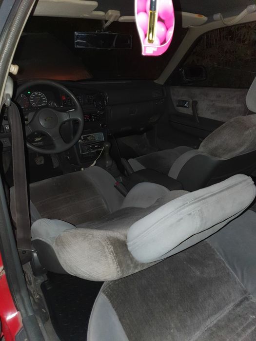 Продам mazda 626