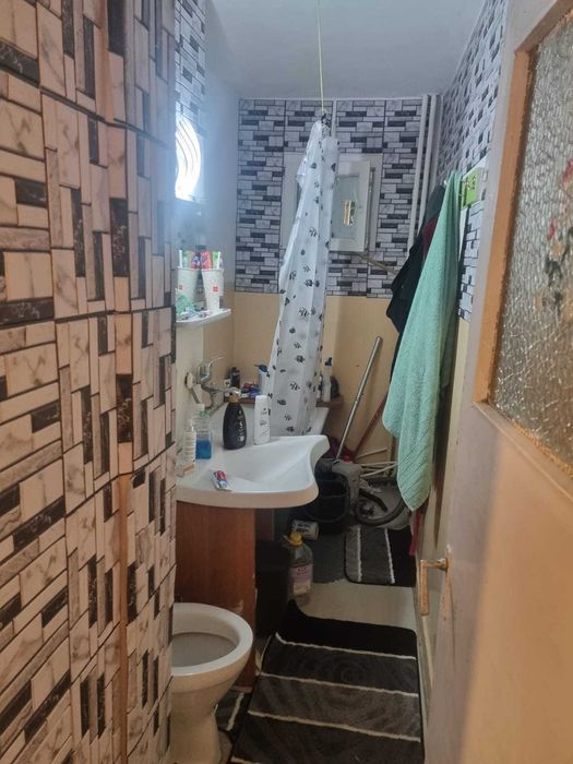 Vând apartament 2 camere