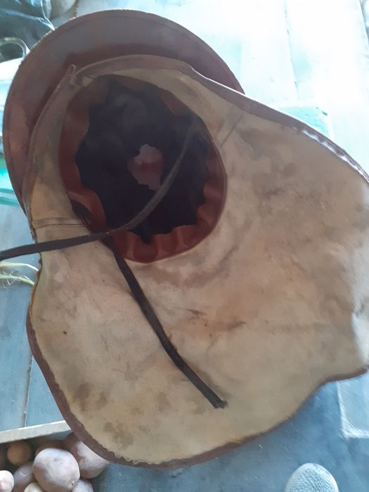 Головной убор каска