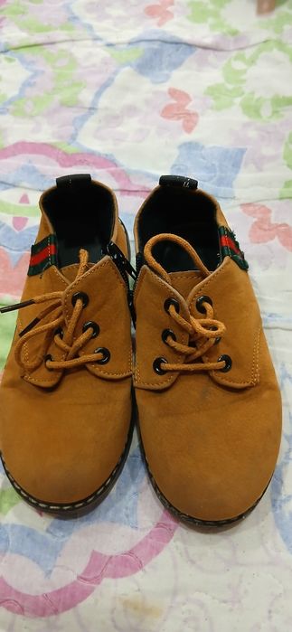 Обувь на мальчика 28-30р.