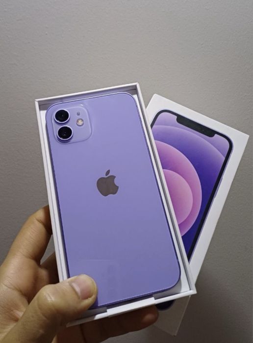 Iphone 12 sotiladi telefon ideal aybi yoq hamma joyi radnoy .