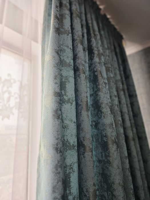 Продам шторы с тюлем