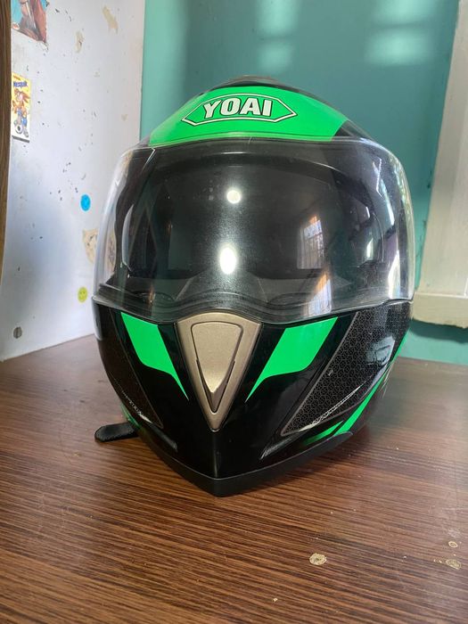 Продается мото шлем