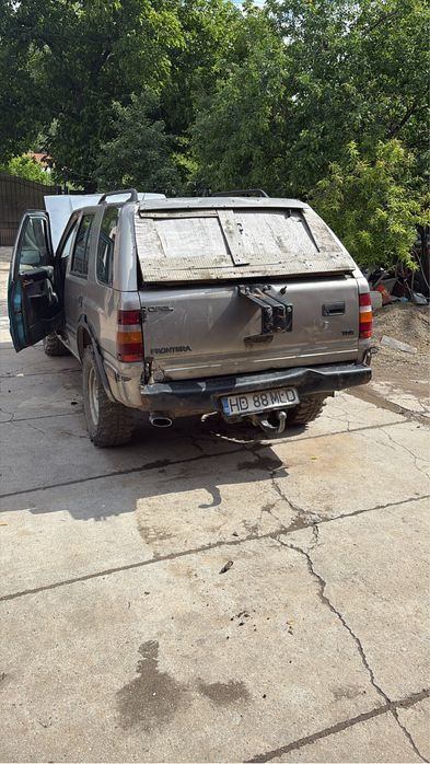 Vand opel frontera pentru piese