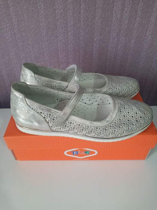 Детская коженая обувь 35-размера