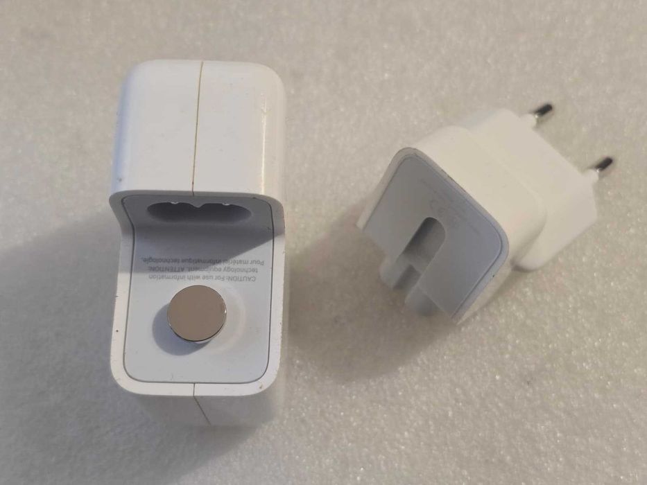 Incarcator retea original APPLE A1882 20V 1.5A 30W , USB-C, 30W, alb