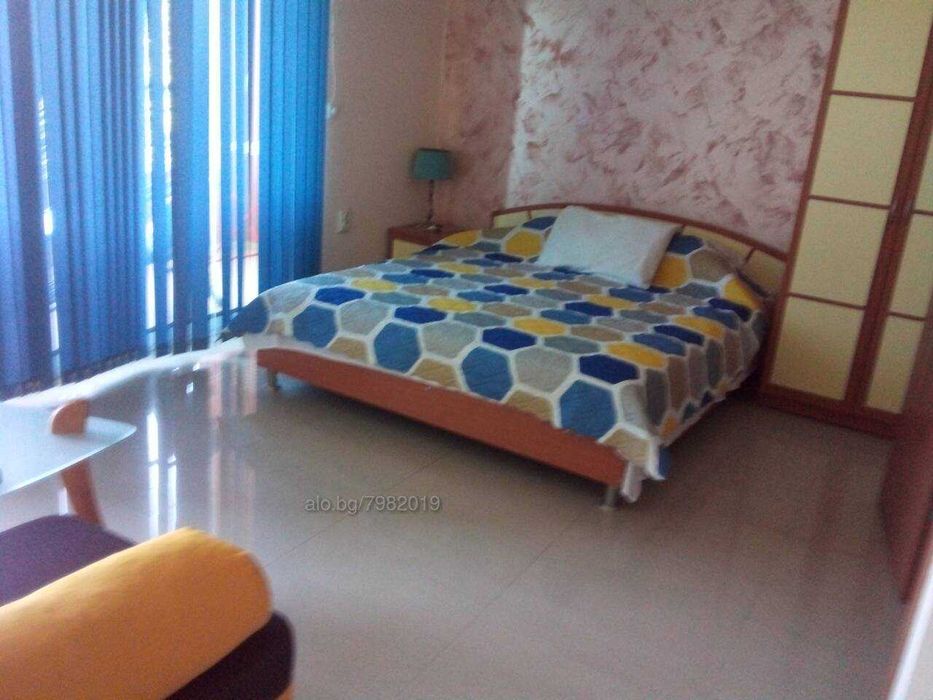 Гардероб ,Спалня, Нощно Шкафче