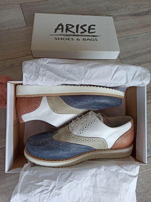 Дамски пролетни обувки естествена кожа