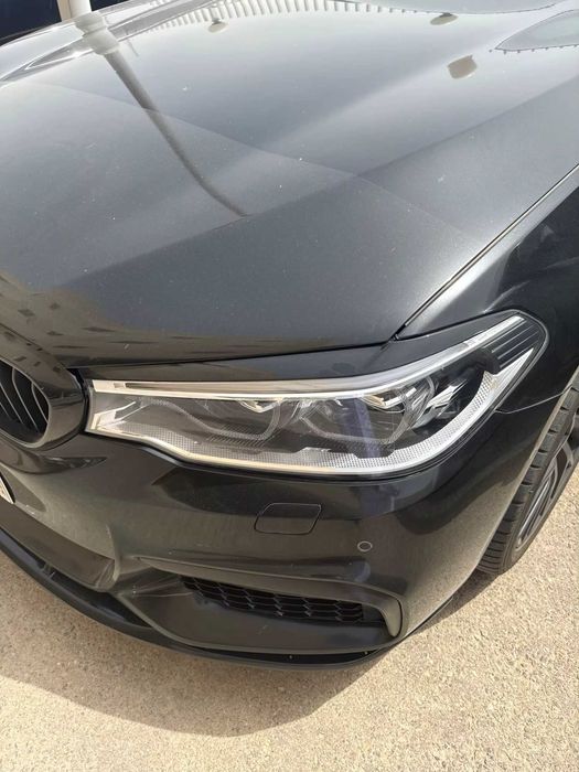 Set 2 Pleoape Faruri Far BMW G30 G31 G38 F90 2017-2021, Negru Lucios