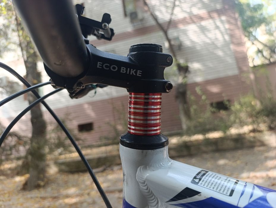 Toshkendan 26 razmer velosiped alyuminiy ramada yaxshi haydalgan